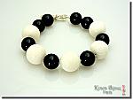 Silver Bracelet SNOW DREAMS - Naturel white coral beads, black onyx, sterling silver .925